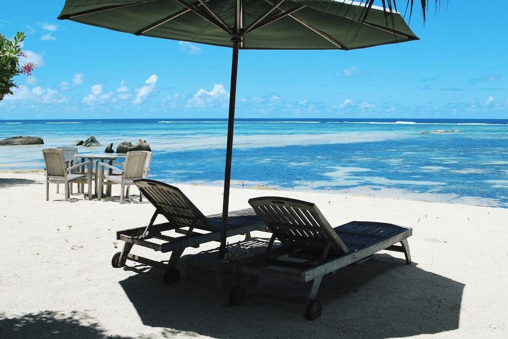 Crown Beach Hotel Seychelles Pointe Au Sel ภายนอก รูปภาพ