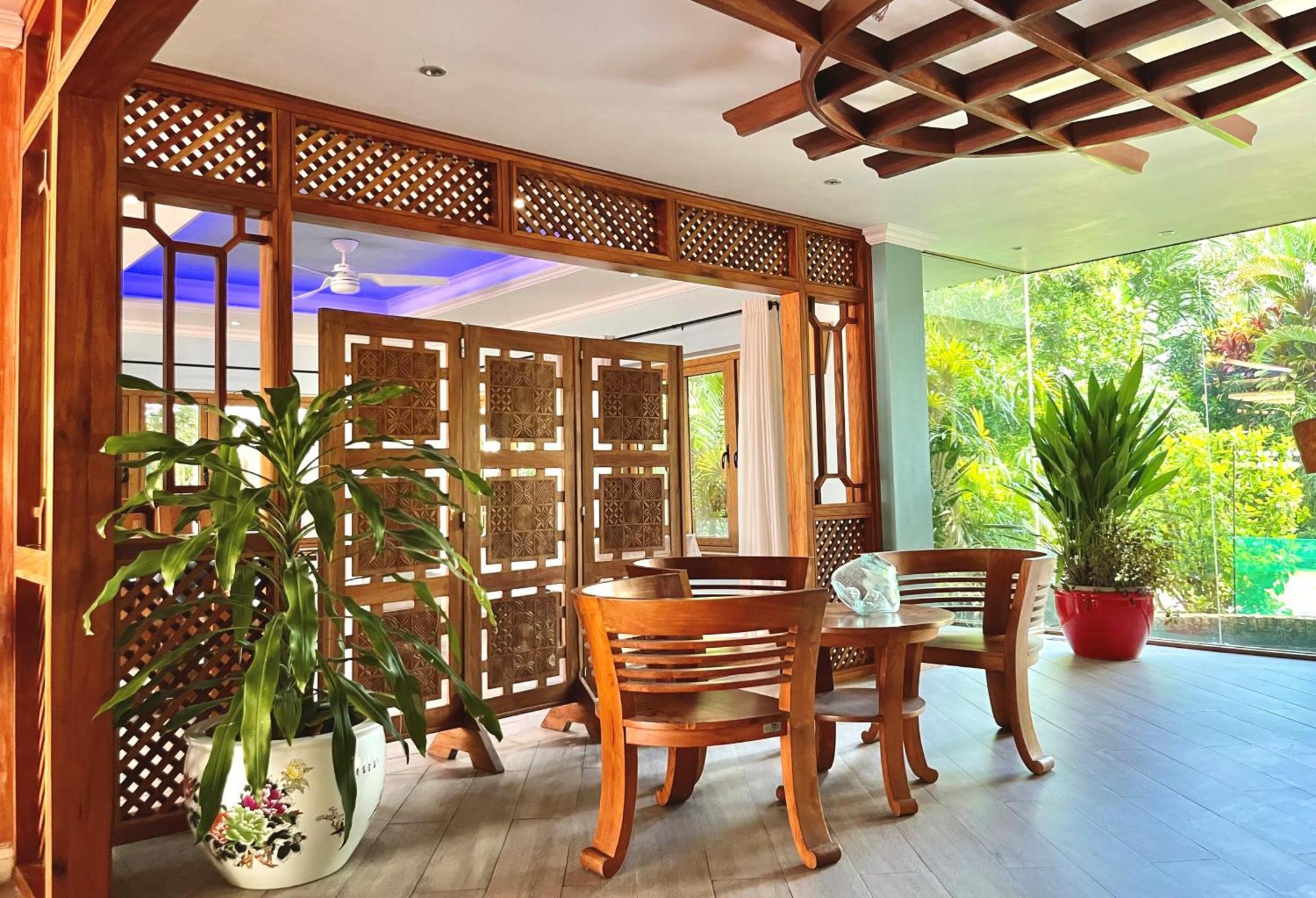 Crown Beach Hotel Seychelles Pointe Au Sel ภายนอก รูปภาพ