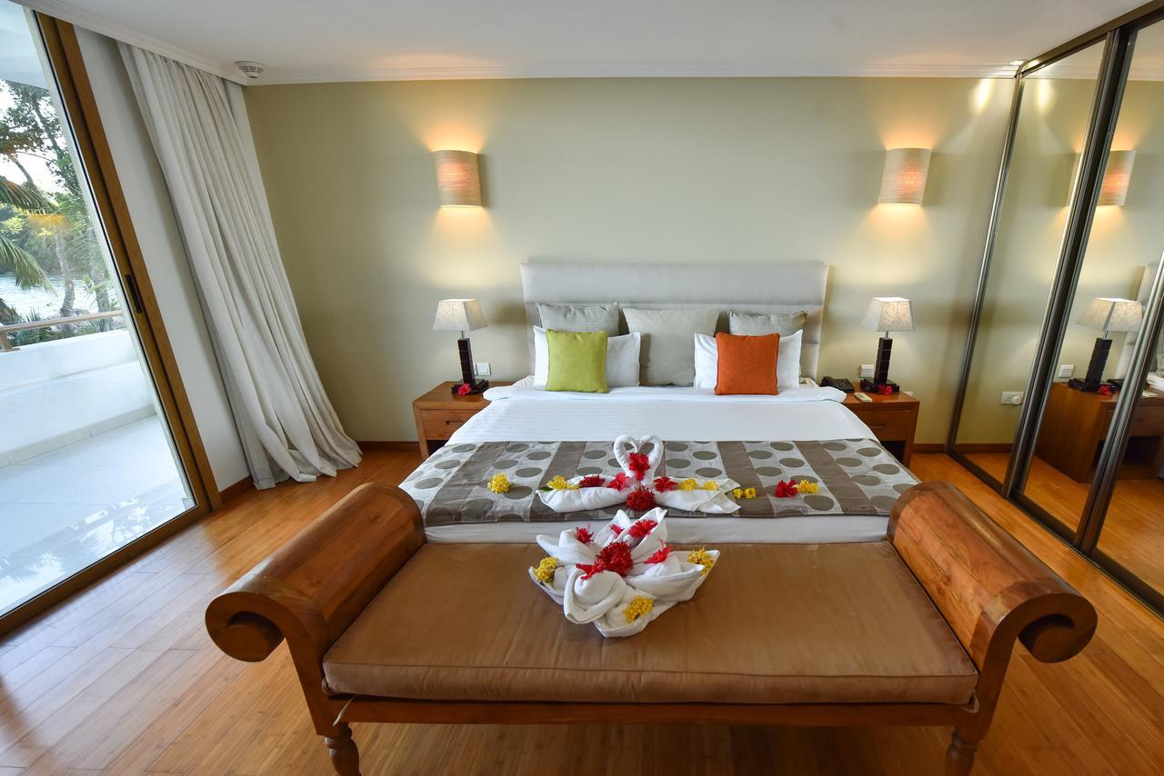 Crown Beach Hotel Seychelles Pointe Au Sel ภายนอก รูปภาพ